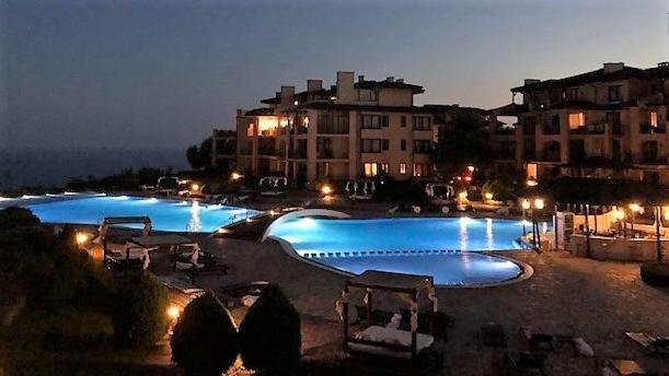 Kaliakria Infinity Pool Apartment Topola Bagian luar foto